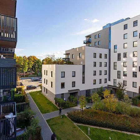 Warsaw Ulrychow Apartment With Parking By Renters Kültér fotó