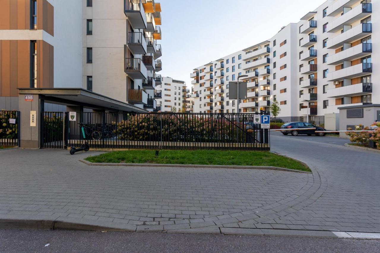 Warsaw Ulrychow Apartment With Parking By Renters Kültér fotó